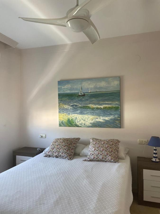 Piso Primera Linea, Banana Beach, Marbella. Appartamento